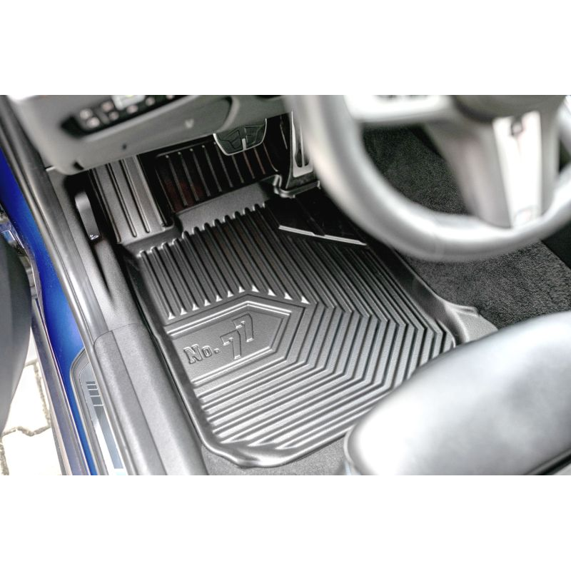 09-77407893